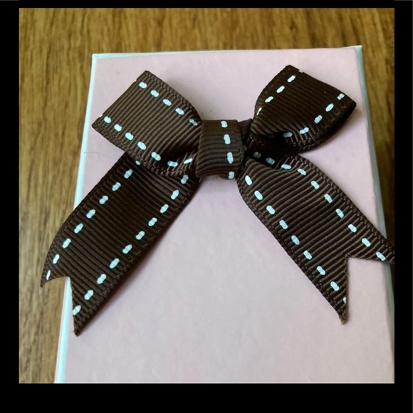 Nib - the stone flower earrings - Picture 2 of 4